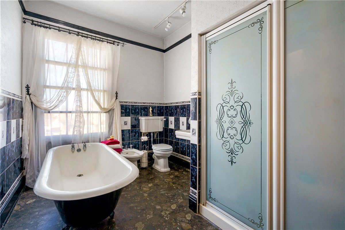 6 bedroom House, Doncaster Road, Selby, YO8 - Available, Image 8