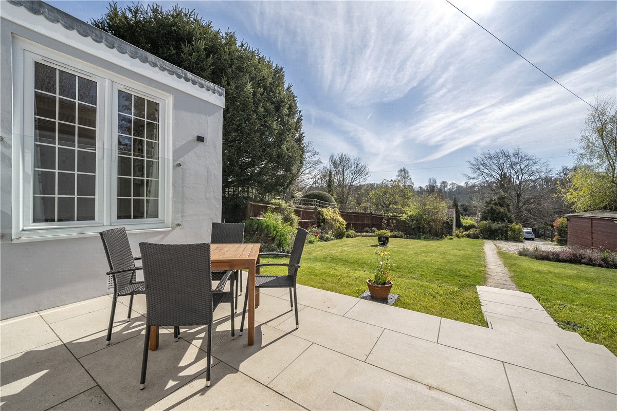 3 bedroom House, East Street, Hambledon, PO7 - Sold, Image 1