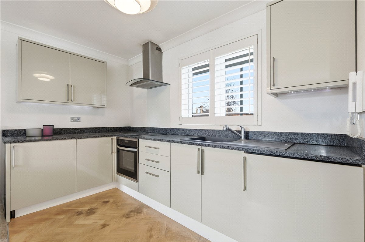 1 bedroom Flat, Ranelagh Gardens, London, SW6 - Available, Image 1