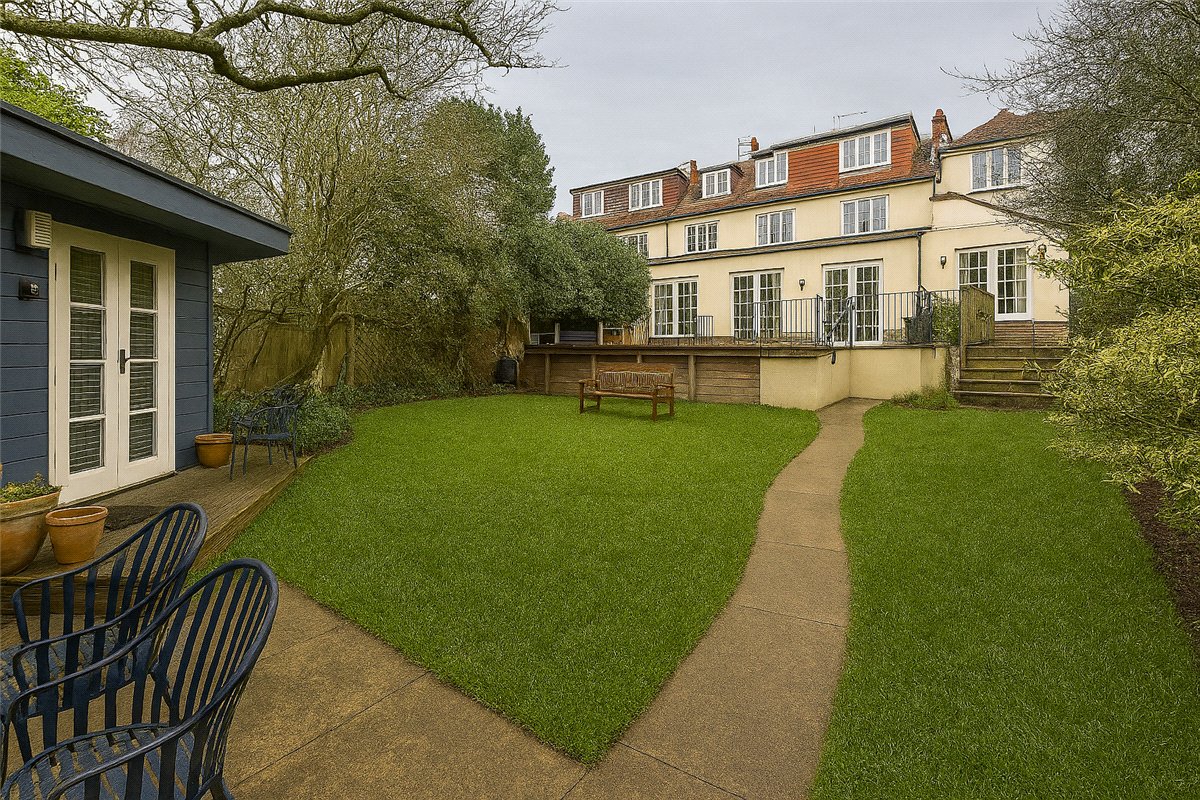 5 bedroom House, Ellerton Road, London, SW18 - Available, Image 5