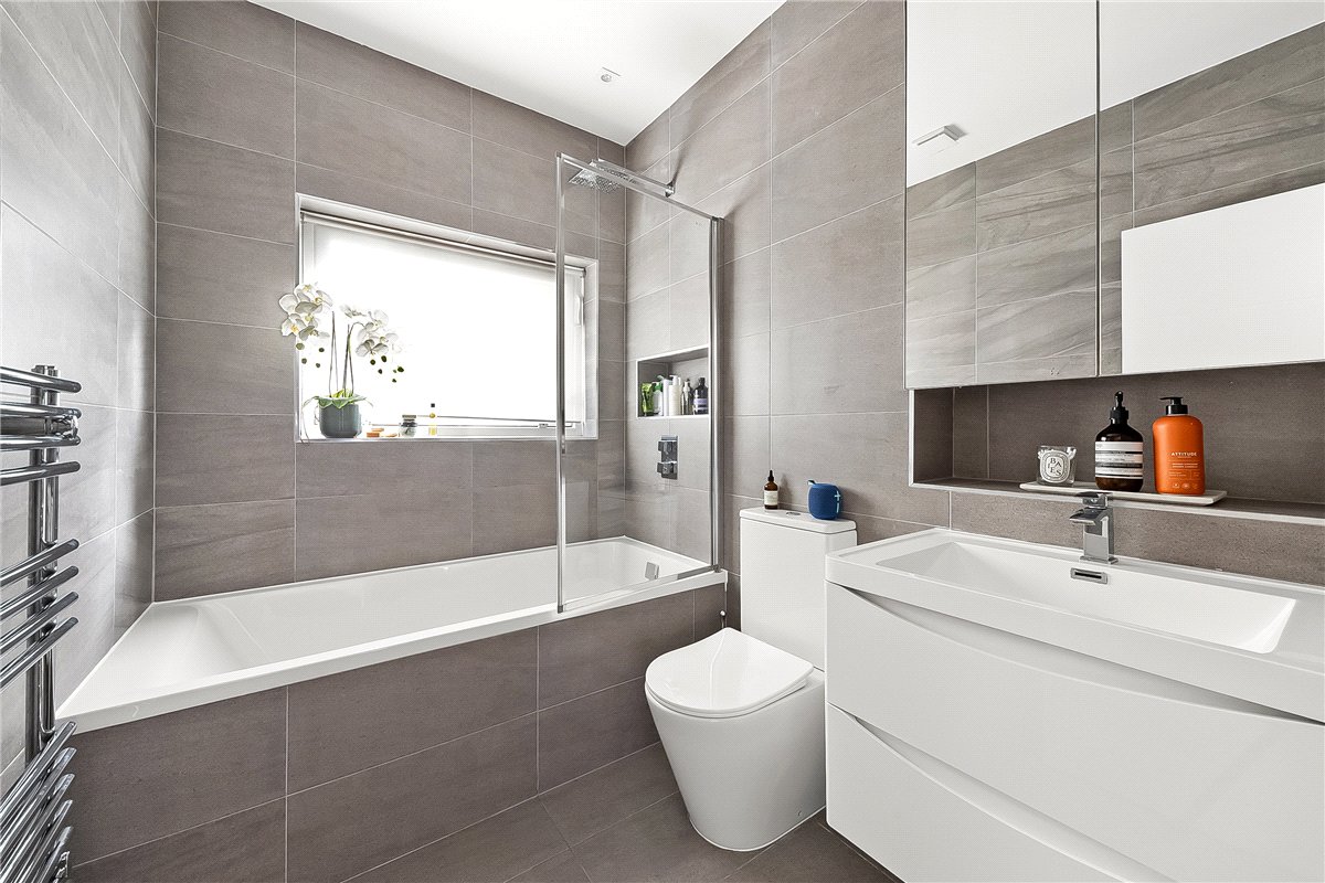 2 bedroom Flat, Lyford Road, London, SW18 - Available, Image 12
