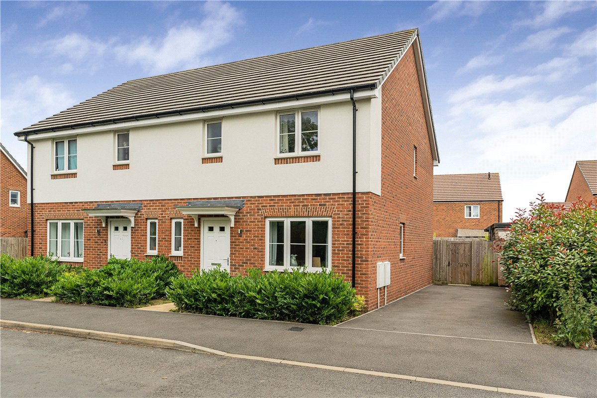 3 bedroom House, Sydney Street, Aylesbury, HP21 - Let Agreed