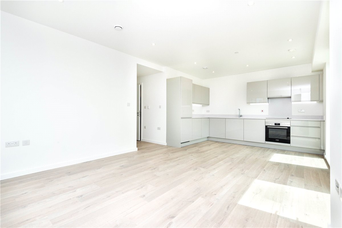 2 bedroom Flat, Heartwell Avenue, London, E16 - Let Agreed, Image 9