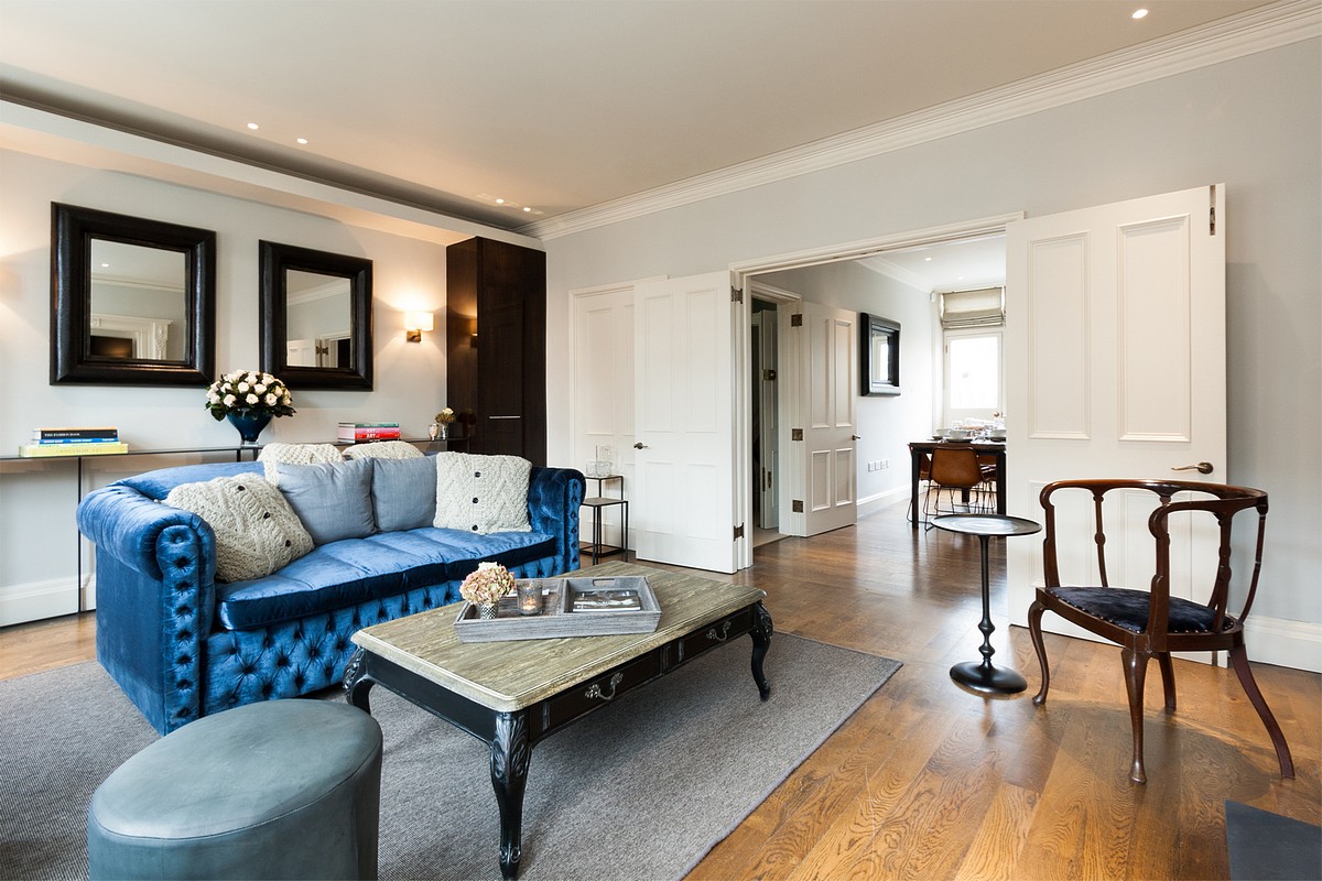 2 bedroom Maisonette, North Audley Street, Mayfair, W1K - Available, Image 4