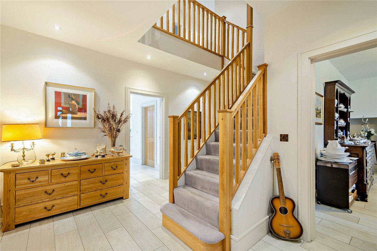5 bedroom House, Sussex Avenue, Harrogate, HG1 - Available, Image 11
