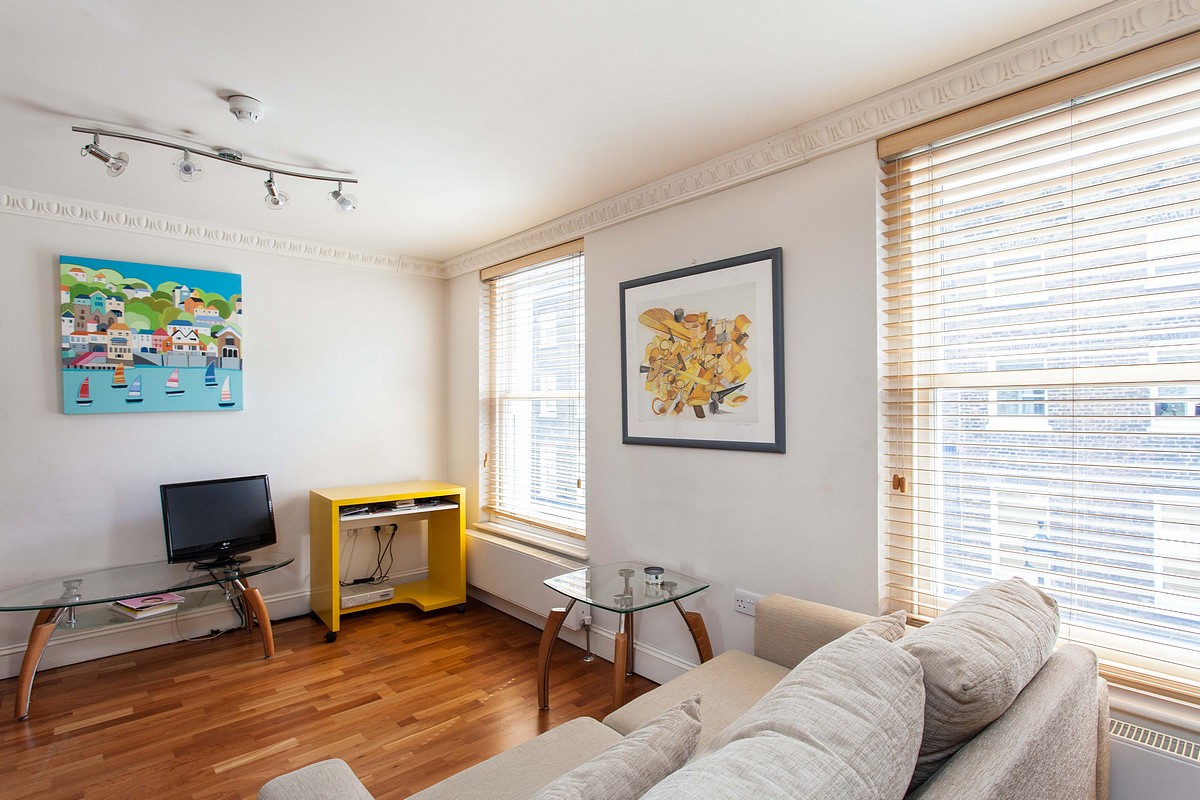 1 bedroom Flat, Seymour Place, London, W1H - Available, Image 2