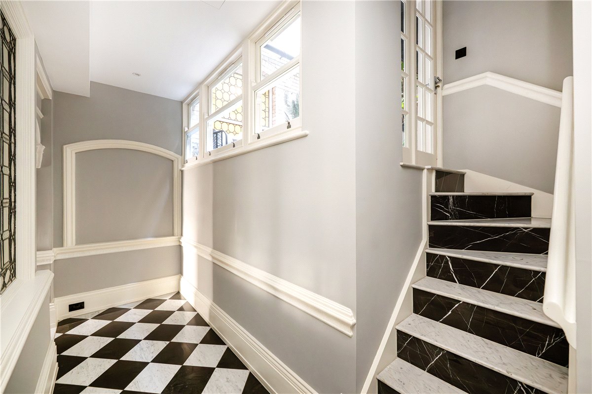 2 bedroom Flat, Strand, Covent Garden, WC2R - Available, Image 7