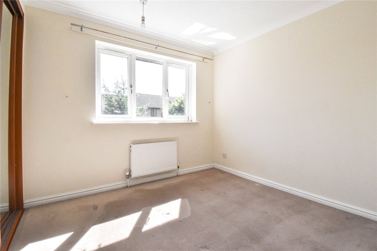 2 bedroom House, Lucerne Close, Cambridge, CB1 - , Image 2
