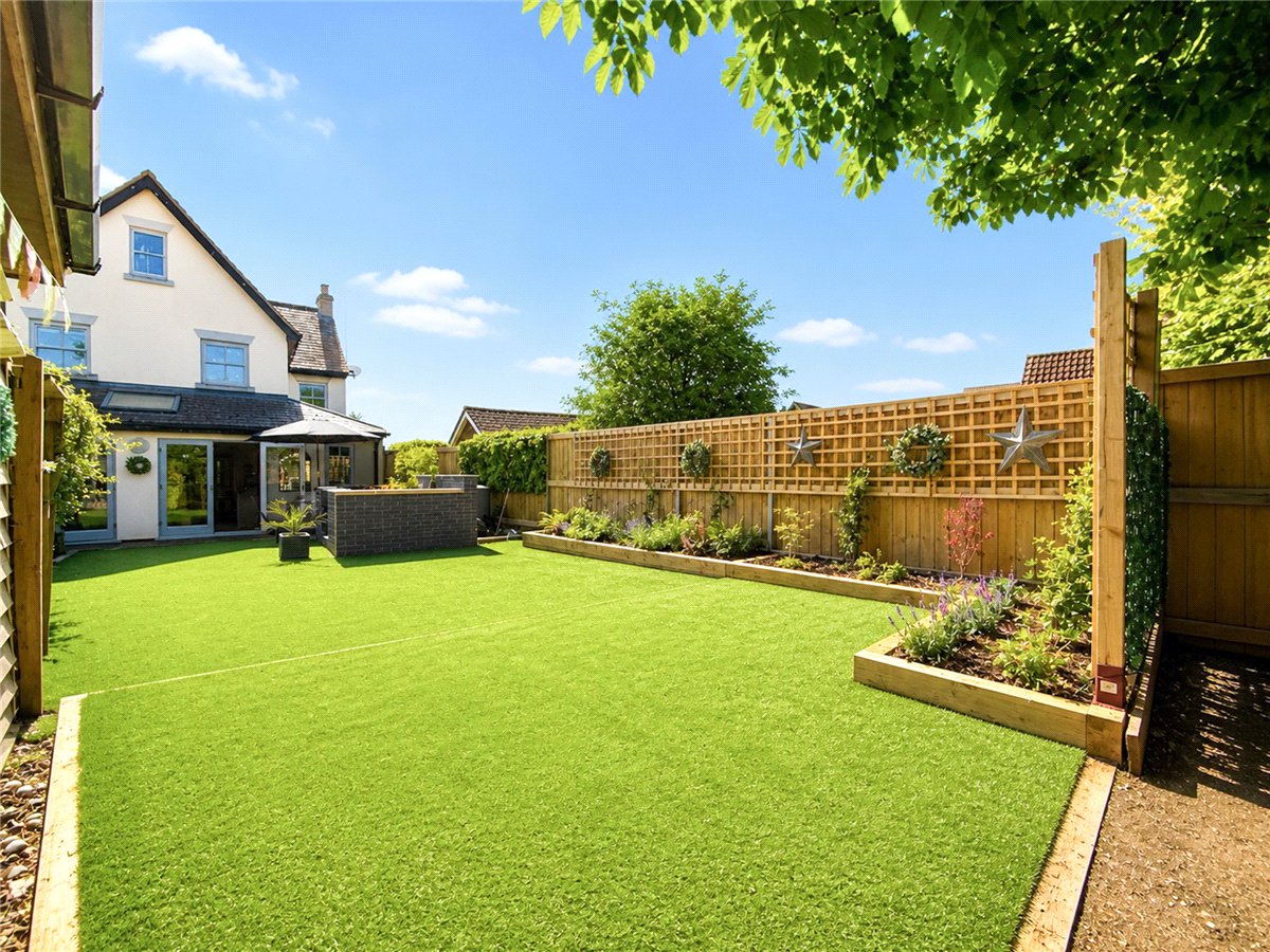 5 bedroom House, Water Lane, Oakington, CB24 - Available, Image 1