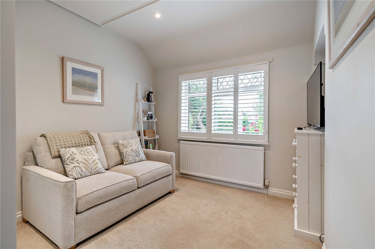 2 bedroom Bungalow, Ridgeway Close, Hermitage, RG18 - Sold, Image 20