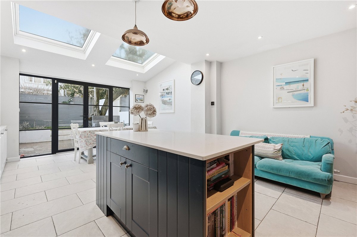 6 bedroom House, Delaford Street, London, SW6 - Available, Image 6