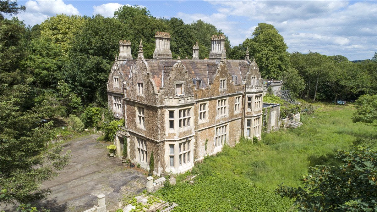 19 bedroom House, Bowden Hill, Lacock, SN15 - Sold STC, Image 2