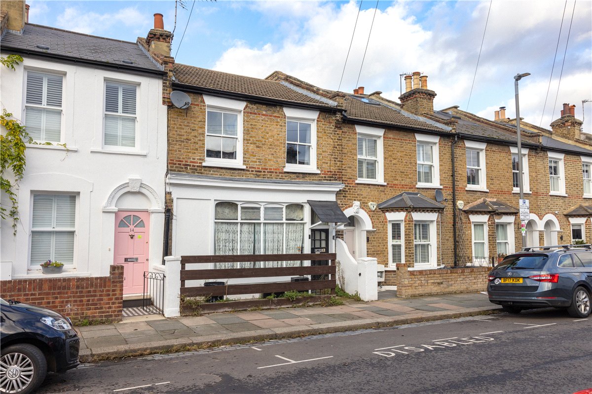 3 bedroom House, Longfield Street, London, SW18 - Sold