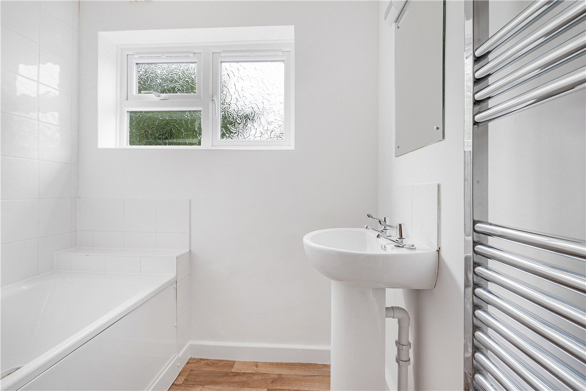 4 bedroom House, Warborough Road, Letcombe Regis, OX12 - Available, Image 24