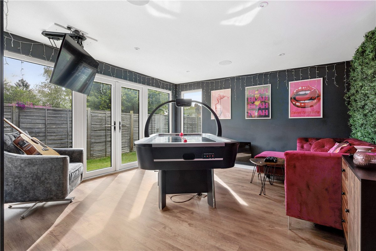 3 bedroom House, Eastfield Avenue, Haxby, YO32 - Sold STC, Image 3