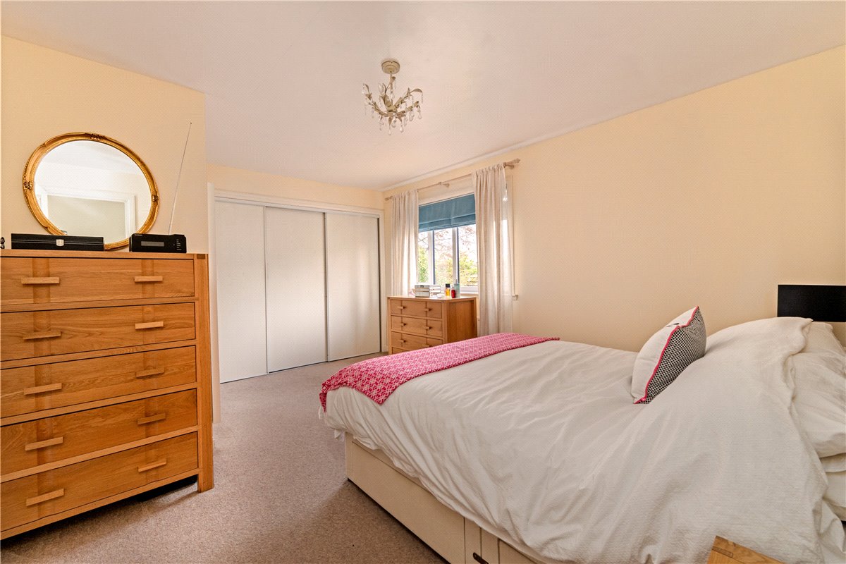 4 bedroom House, Willow Grove, Lode, CB25 - Available, Image 5