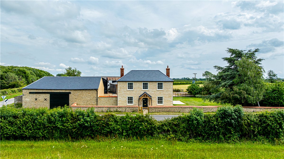 7.5 Sq M Land, Ringstead, Kettering, NN14 - Available