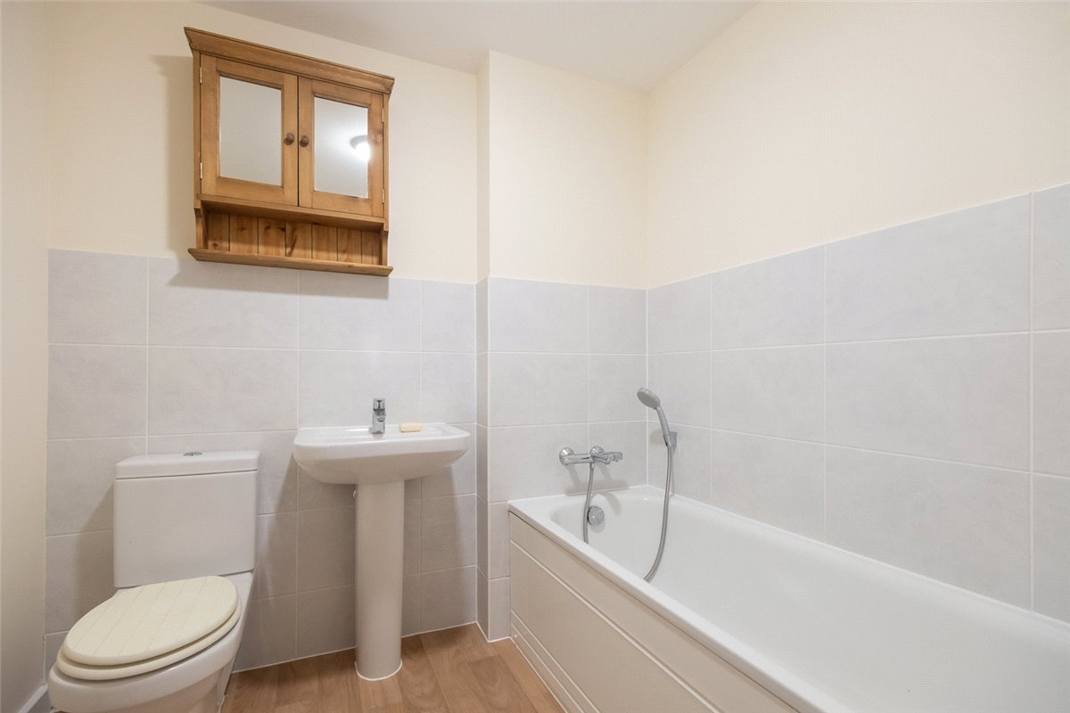 4 bedroom House, Marlborough, Wiltshire, SN8 - , Image 9