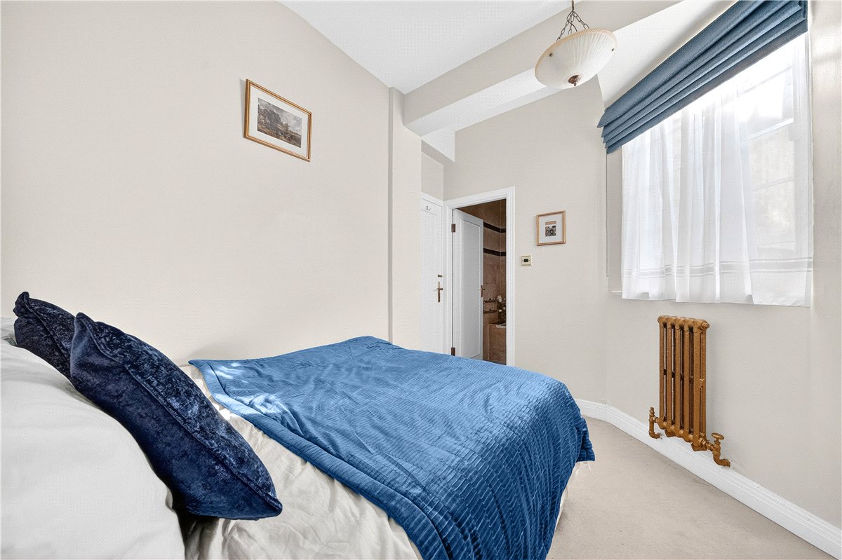 3 bedroom Flat, Hyde Park Place, London, W2 - Available, Image 8