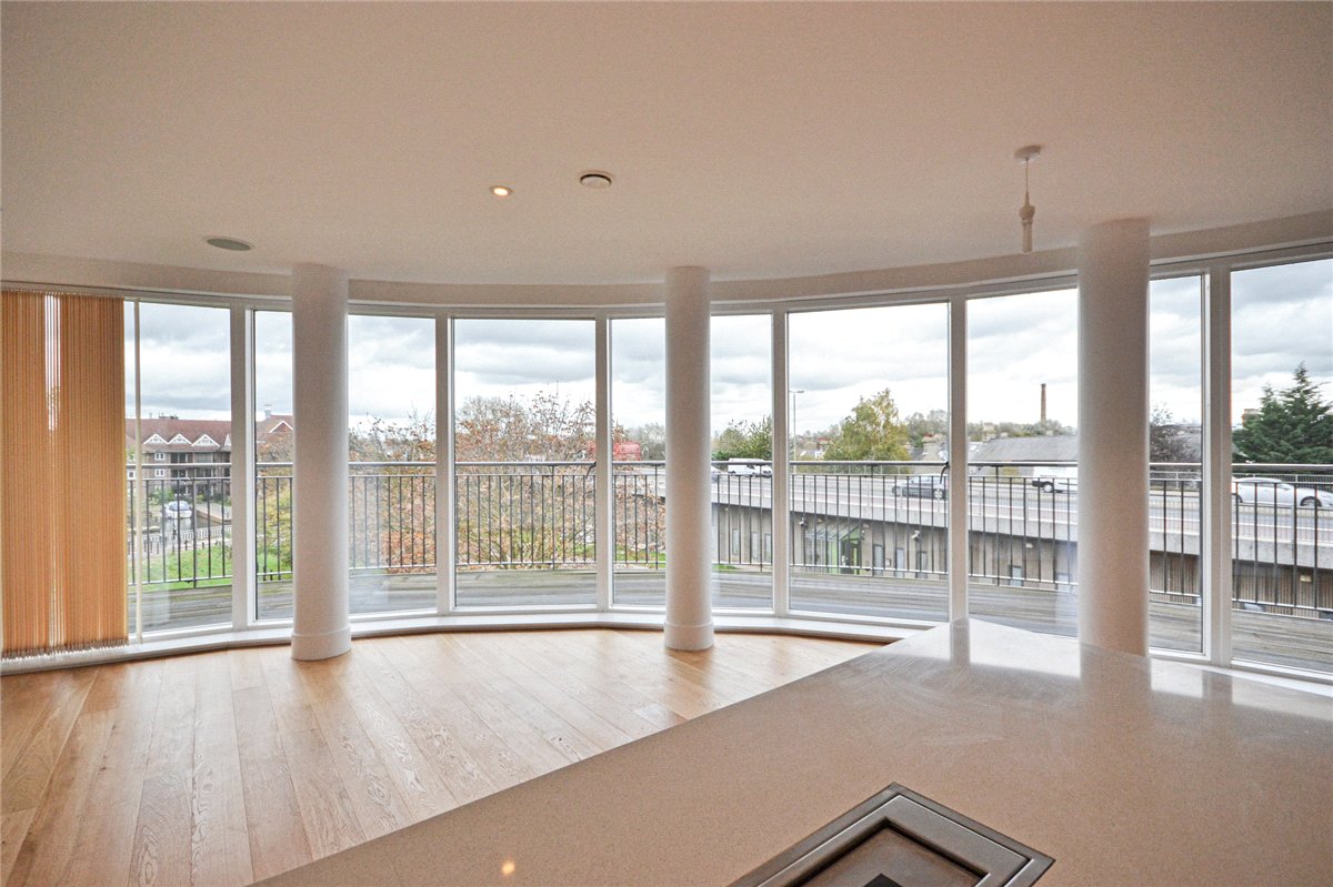 2 bedroom Flat, Kingsley Walk, Cambridge, CB5 - Available, Image 8