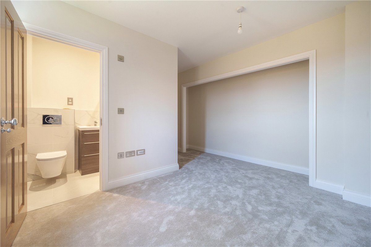 6 bedroom House, Southfields, Weston-on-the-Green, OX25 - Sold, Image 2