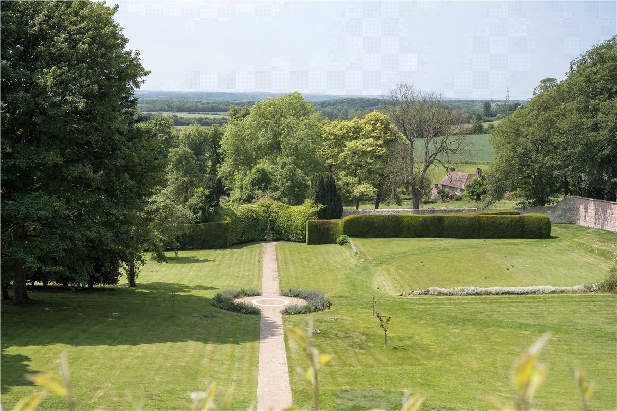 2 bedroom Flat, Shrewsbury, Ledston Hall, Back Newton Lane, WF10 - , Image 9