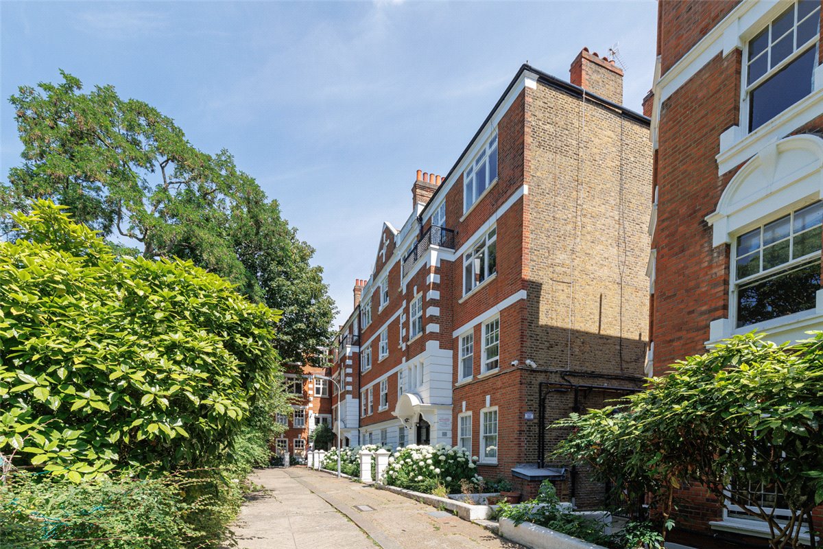 3 bedroom Flat, Colehill Gardens, Fulham Palace Road, SW6 - Let Agreed, Image 1