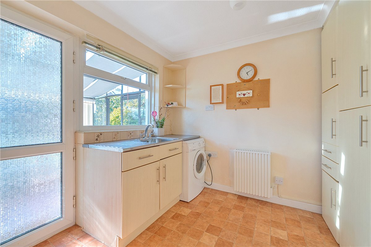 4 bedroom House, Ailesbury Way, Burbage, SN8 - Sold, Image 7