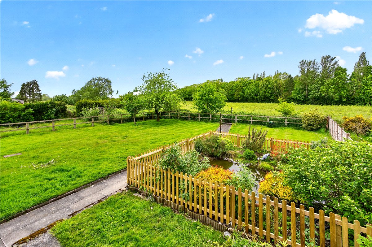 3 bedroom House, Robins Lane, Culcheth, WA3 - Available, Image 3