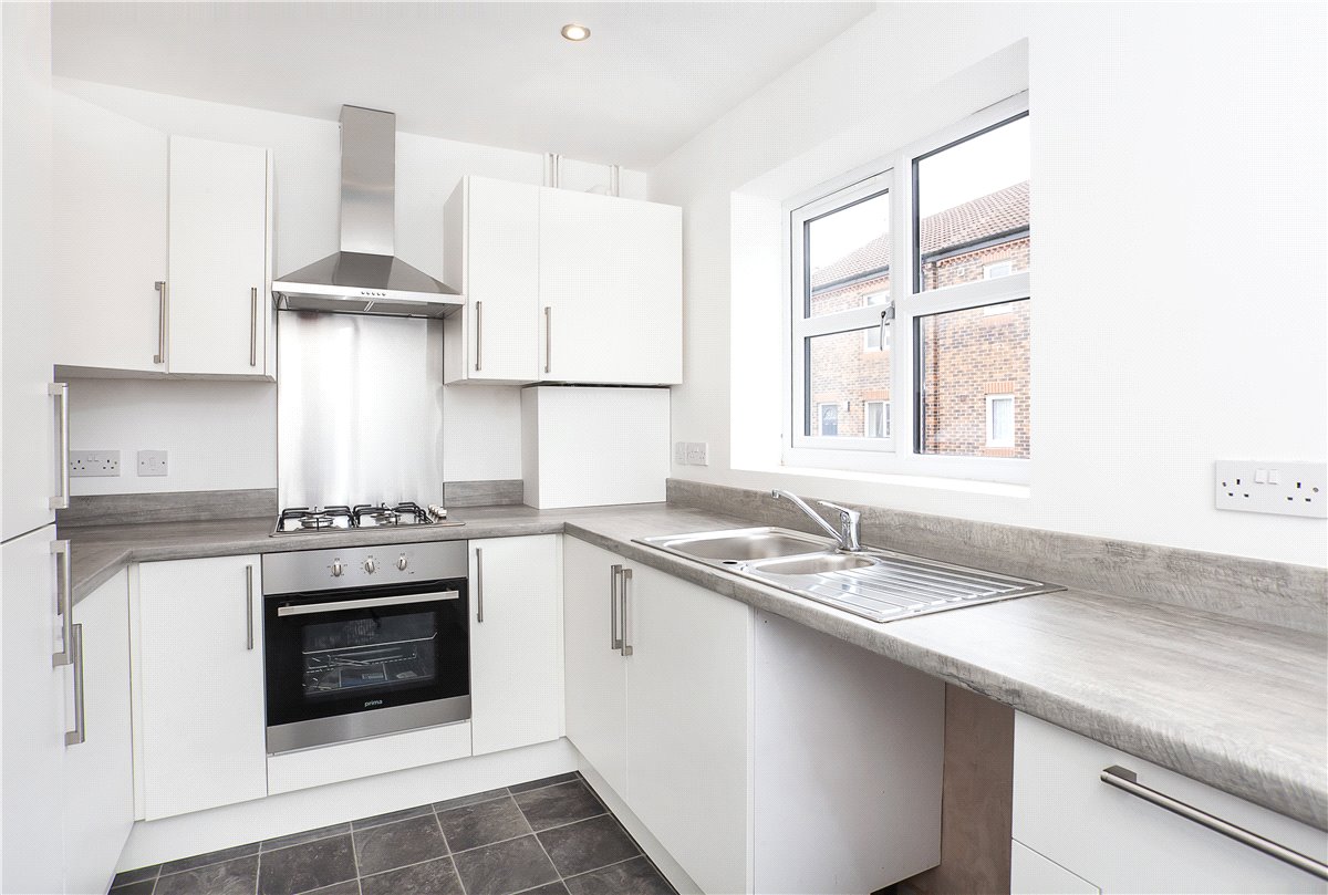 3 bedroom House, Millgate Court, Selby, YO8 - Let Agreed, Image 2