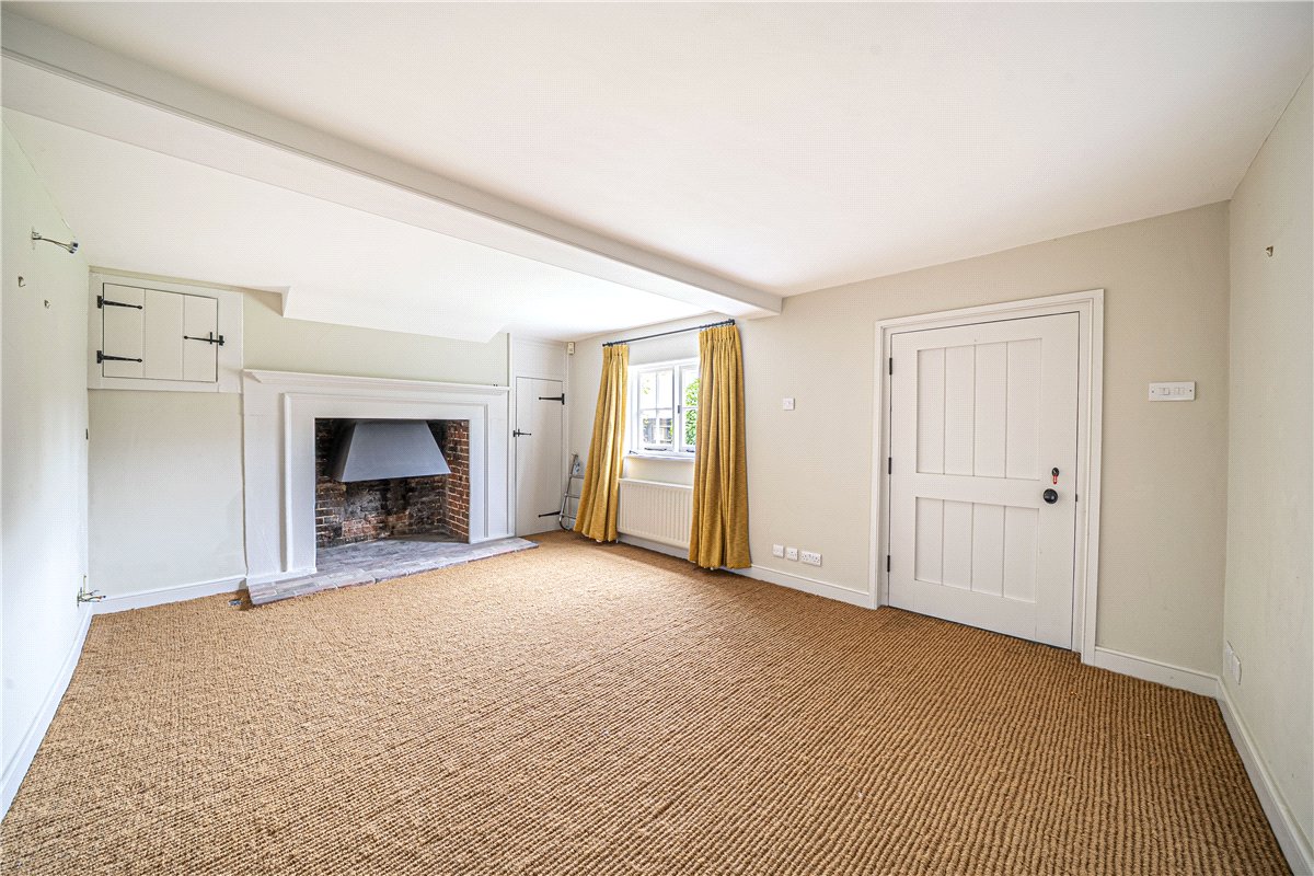 4 bedroom House, North Park Farm, Little Somborne, SO20 - Available, Image 7