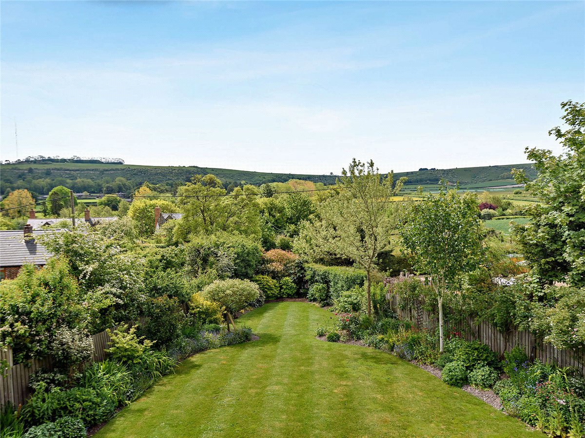 3 bedroom House, Fox's Lane, Kingsclere, RG20 - Available, Image 19