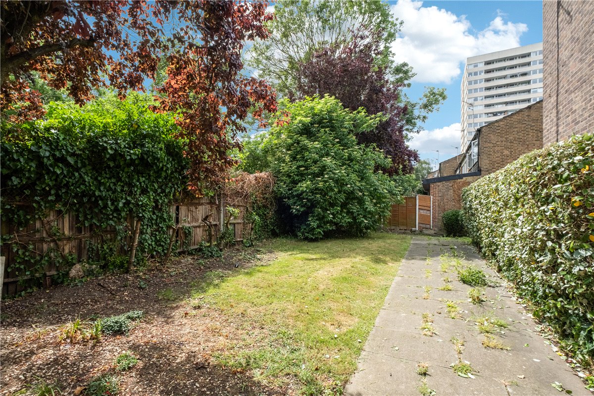 2 bedroom Flat, Bell Drive, London, SW18 - , Image 9