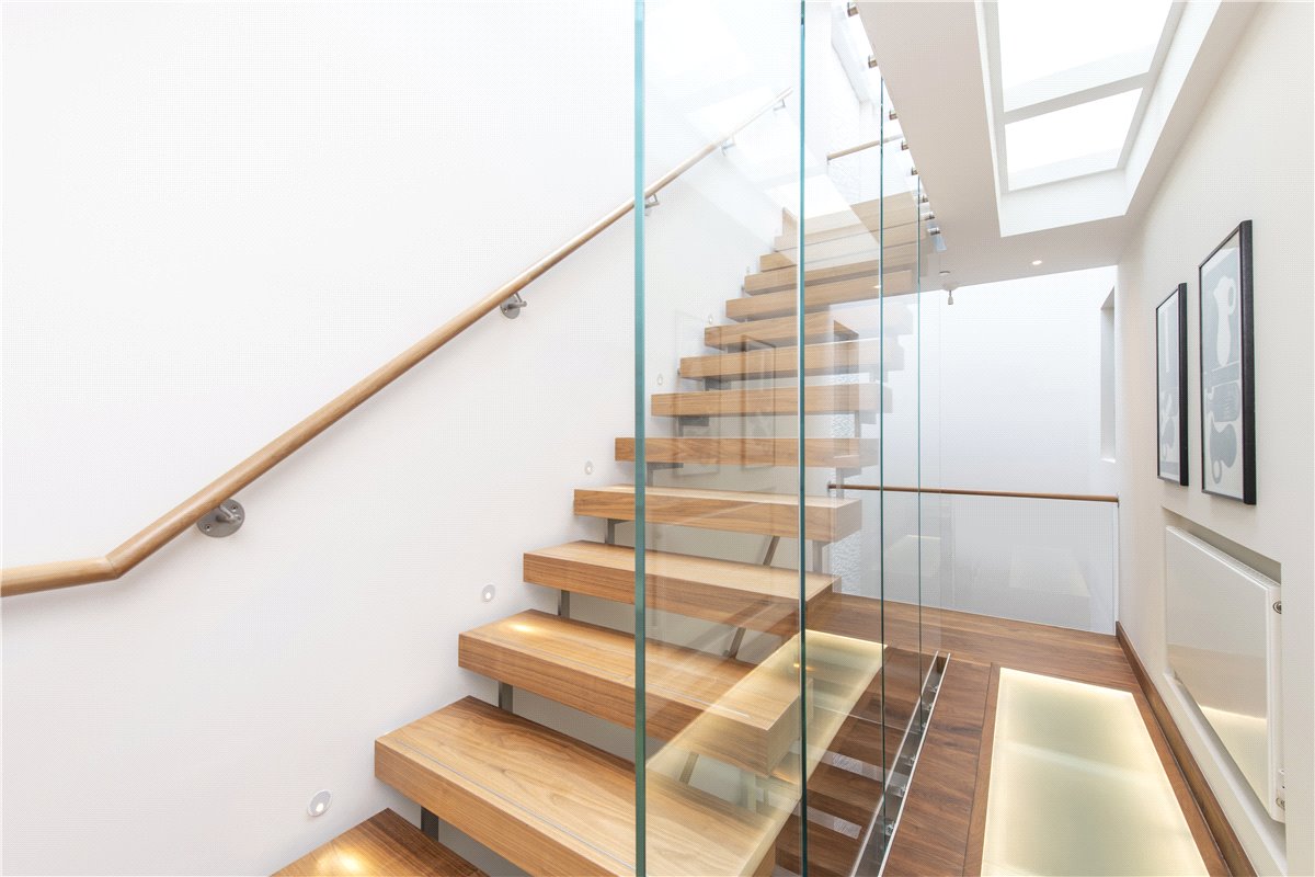 3 bedroom House, Wilton Row, Knightsbridge, SW1X - Available, Image 13