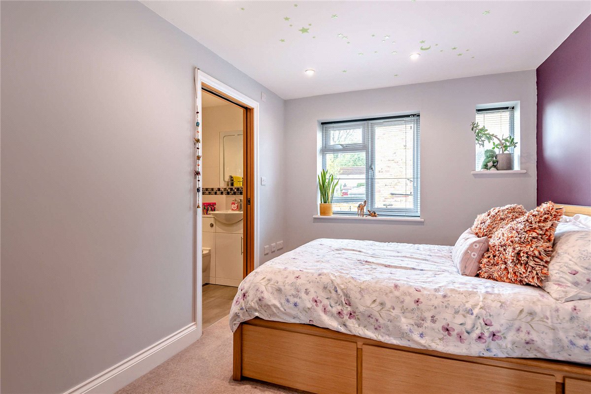 4 bedroom House, King John Road, Kingsclere, RG20 - Available, Image 18
