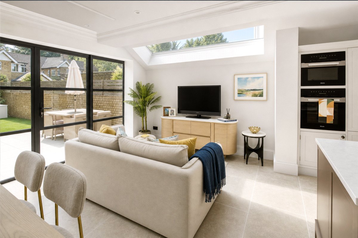 4 bedroom House, Kenyon Street, London, SW6 - Sold STC, Image 2