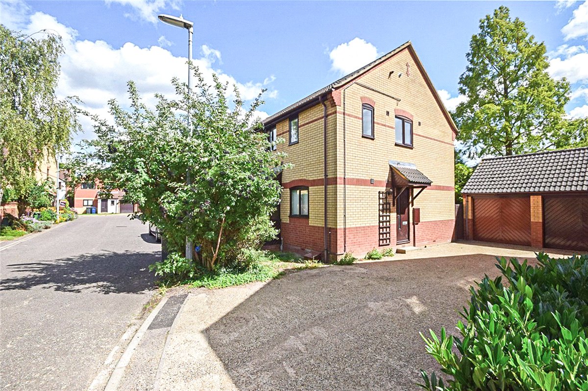 3 bedroom House, Mander Way, Cambridge, CB1 - 