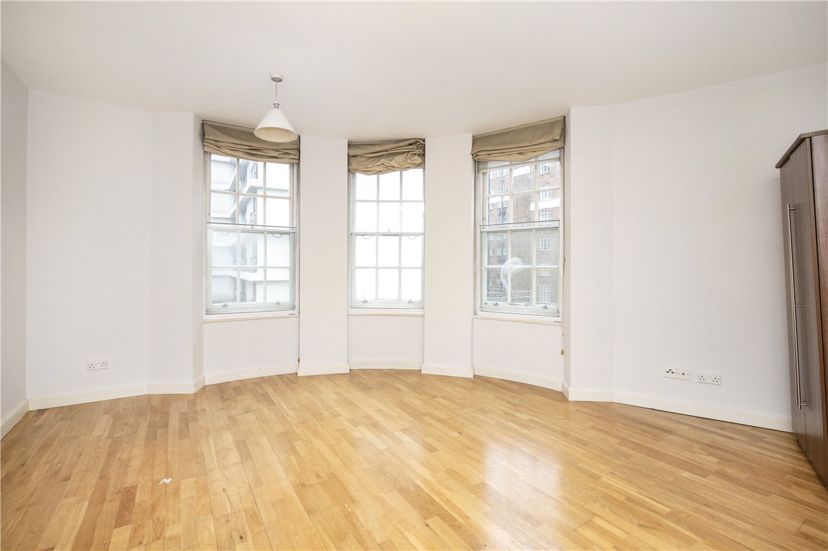 3 bedroom Flat, George Street, Marylebone, W1H - Available