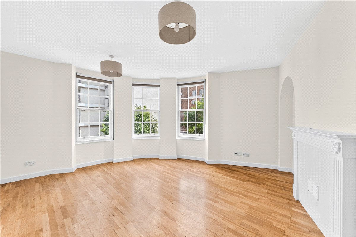 3 bedroom Flat, George Street, Marylebone, W1H - Let Agreed