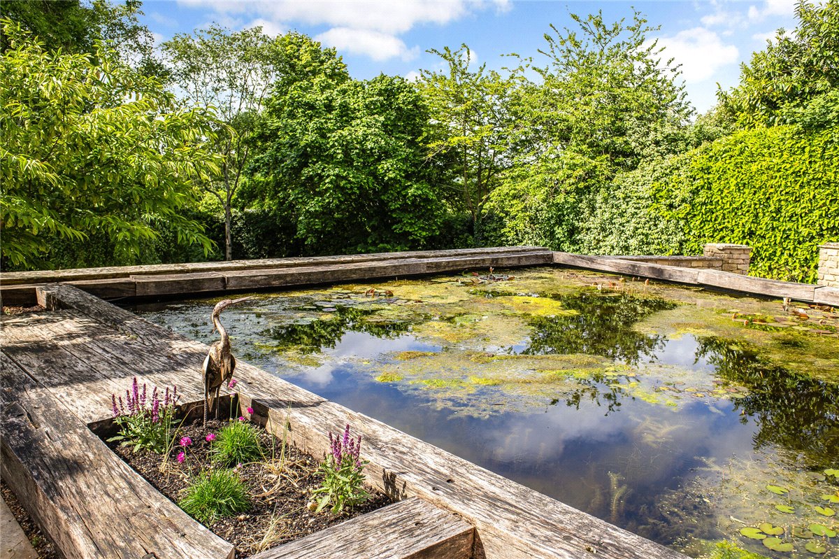 4 bedroom House, Broome Manor Lane, Swindon, SN3 - Sold STC, Image 2