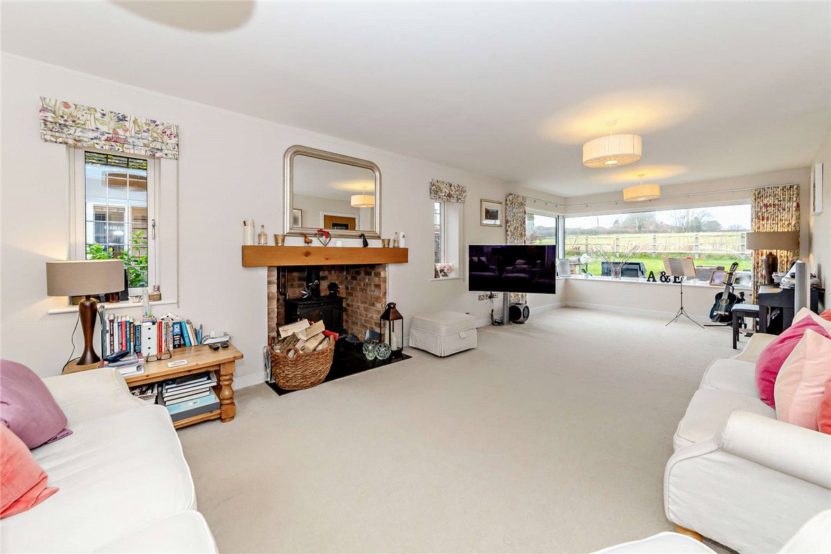 5 bedroom House, Enborne Street, Enborne, RG20 - Available, Image 5