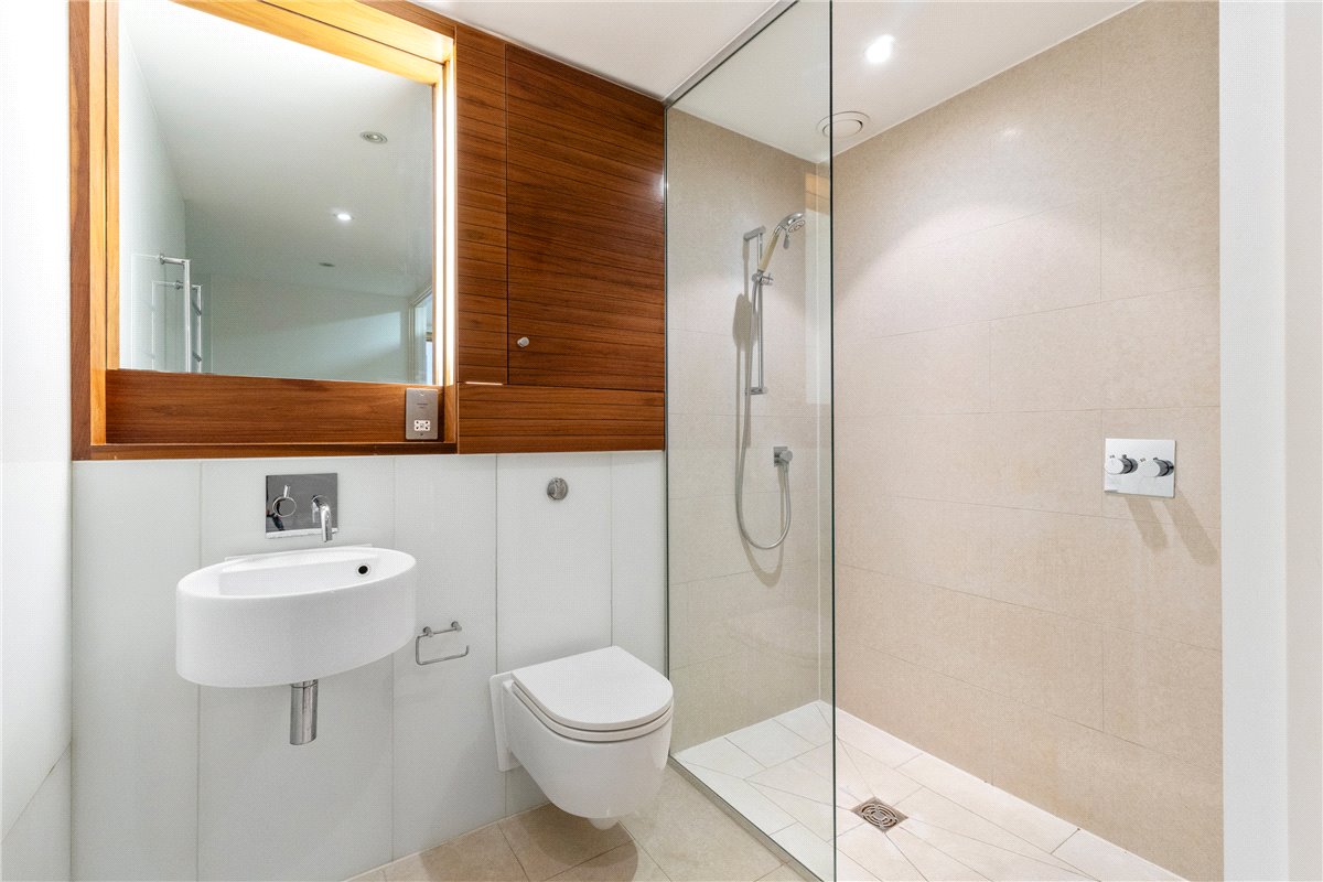 2 bedroom Flat, Kingfisher Way, Cambridge, CB2 - Sold, Image 6