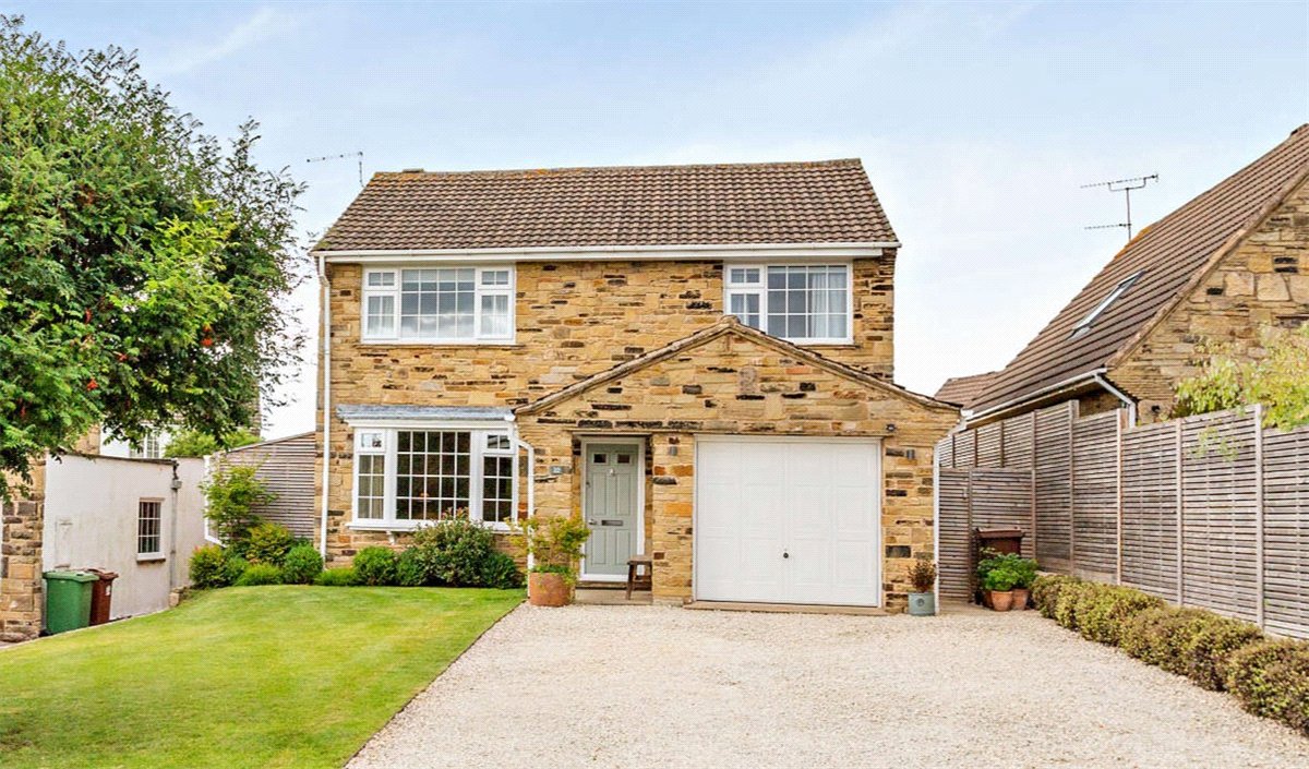 4 bedroom House, Chatsworth Drive, Wetherby, LS22 - Sold