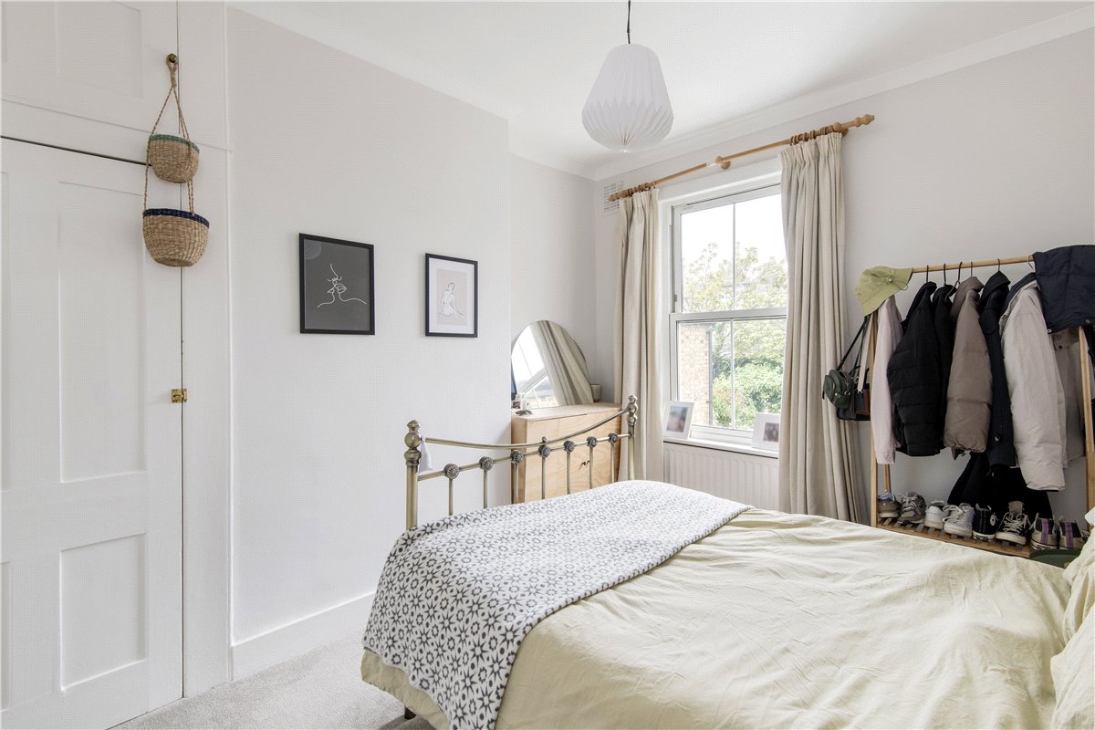 2 bedroom Flat, Althorp Road, Wandsworth Common, SW17 - Sold, Image 6