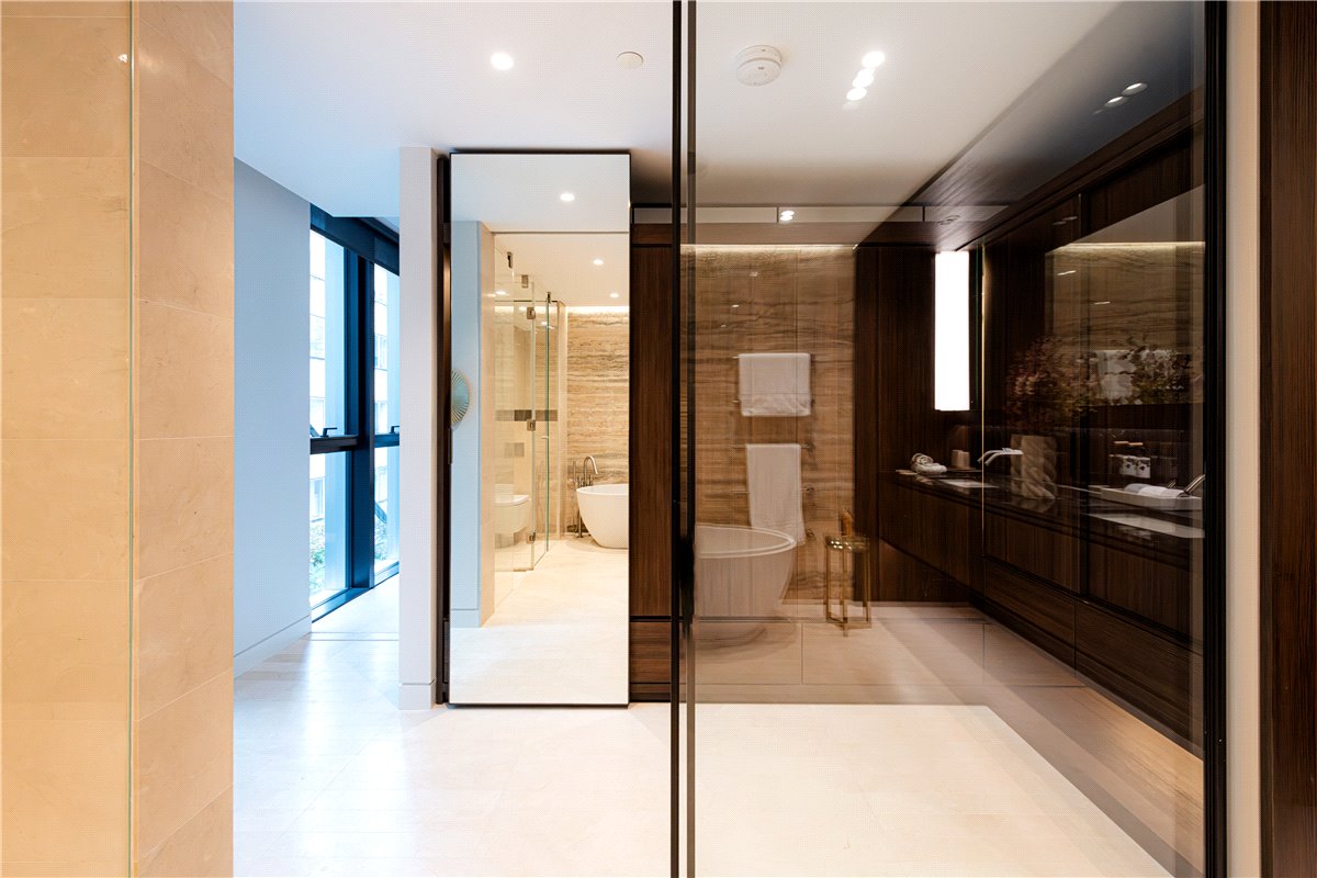 3 bedroom Flat, Cork Street, Mayfair, W1S - Available, Image 26