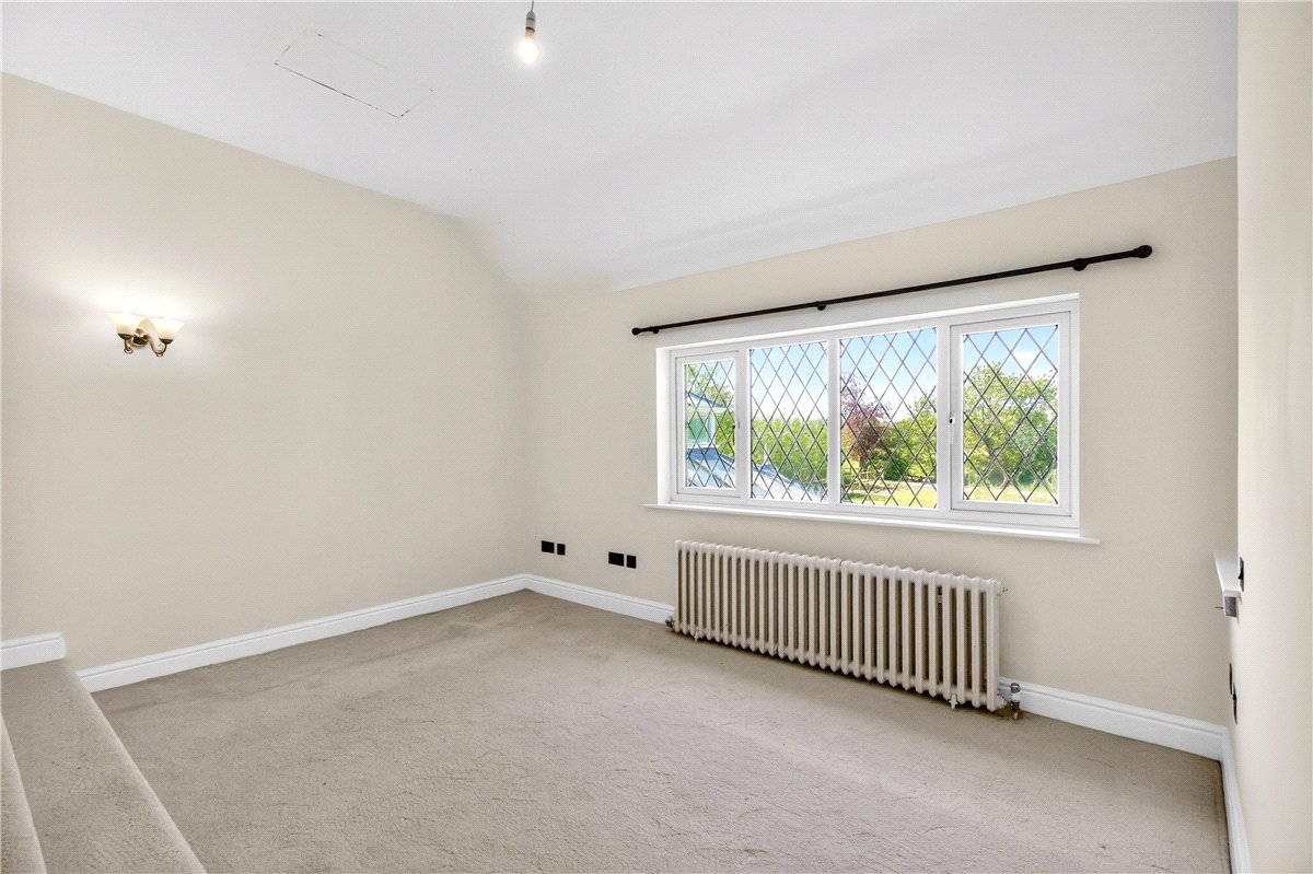 5 bedroom House, Hamley Heath, Rugeley, WS15 - Available, Image 12