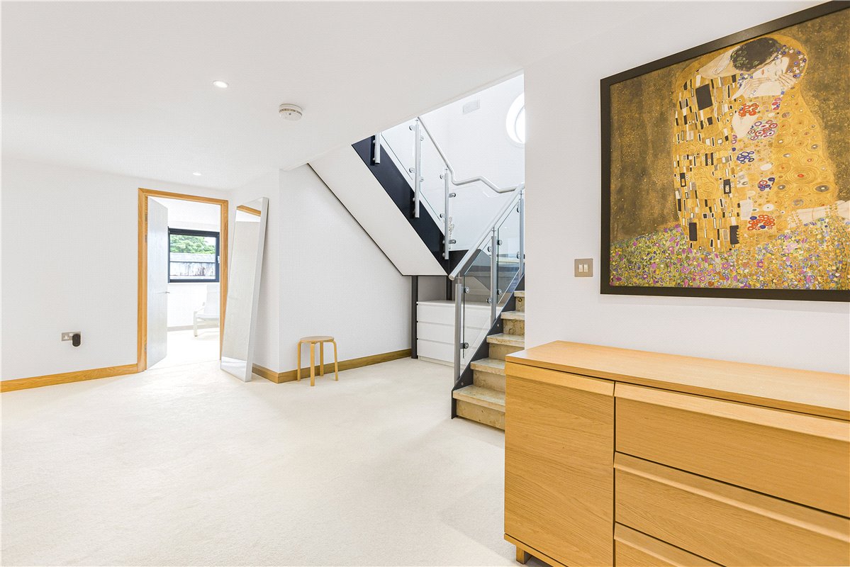 4 bedroom Flat, St. Thomas Street, Oxford, OX1 - Sold, Image 4