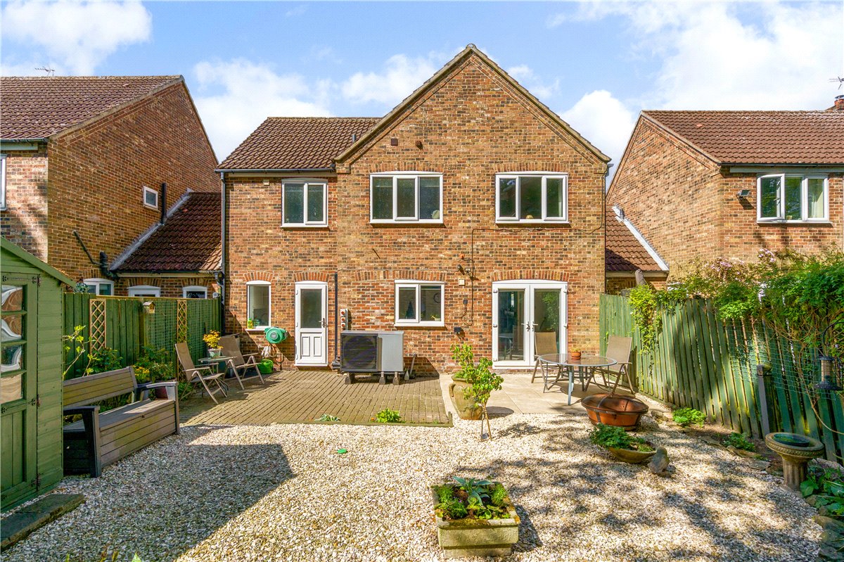 3 bedroom House, St. Nicholas Close, North Newbald, YO43 - Available, Image 3