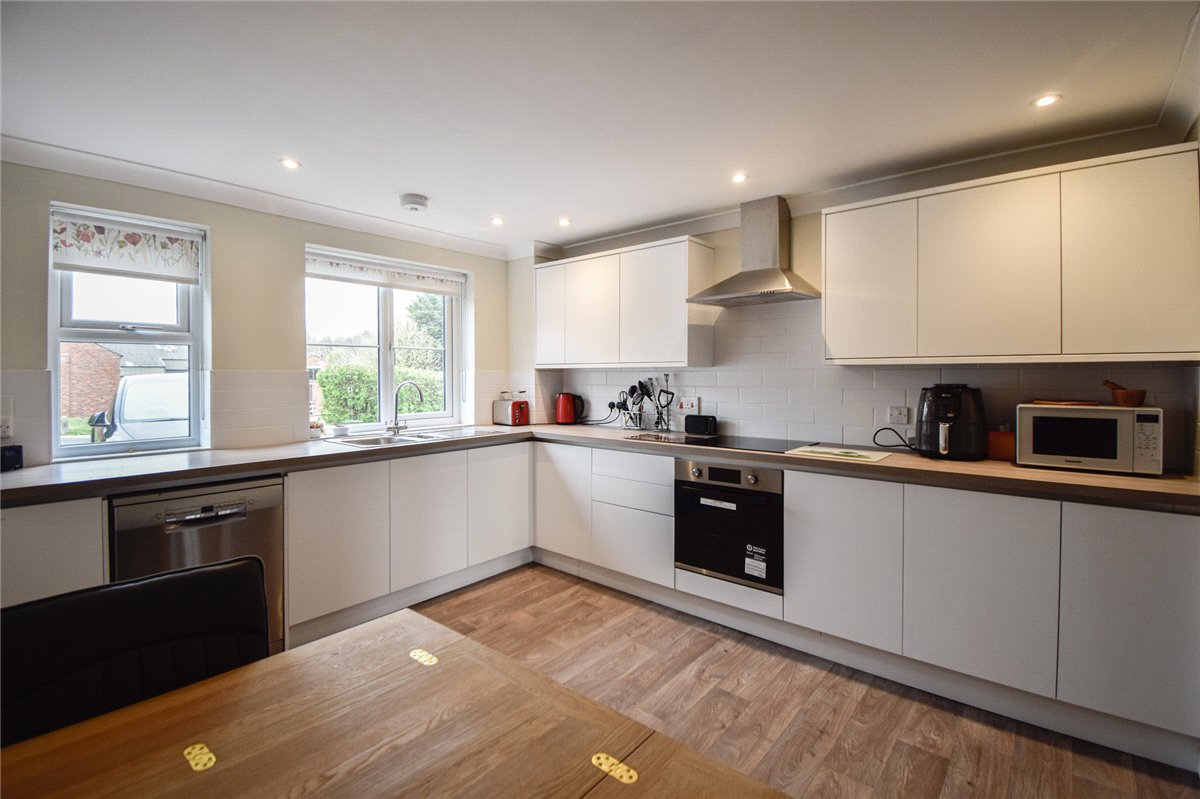 3 bedroom House, Streetly Hall Cottages, Streetly End, CB21 - Let Agreed, Image 10