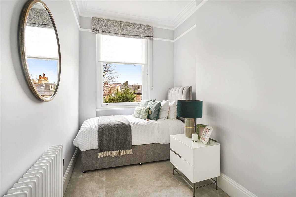 4 bedroom Flat, Gloucester Road, South Kensington, SW7 - Available, Image 5